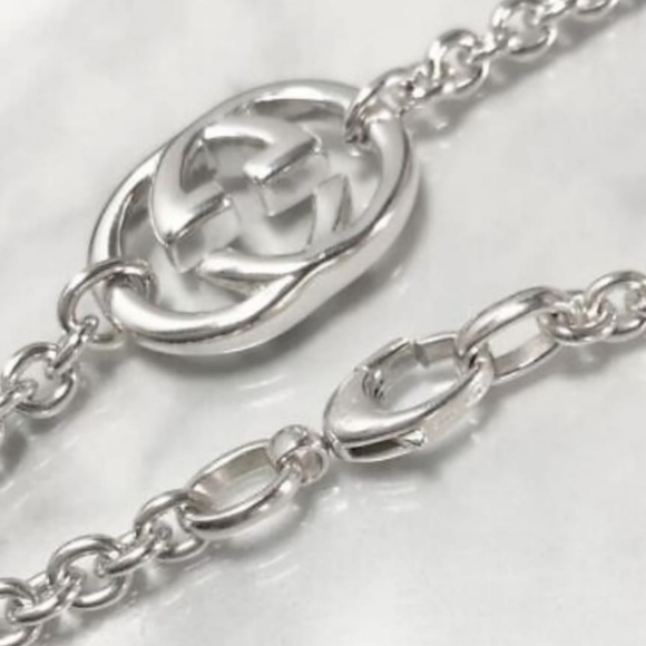 GORGEOUS 😍 ITALIAN LUXURY GUCCI NECKLACE ✨️ - Picture 5 of 9